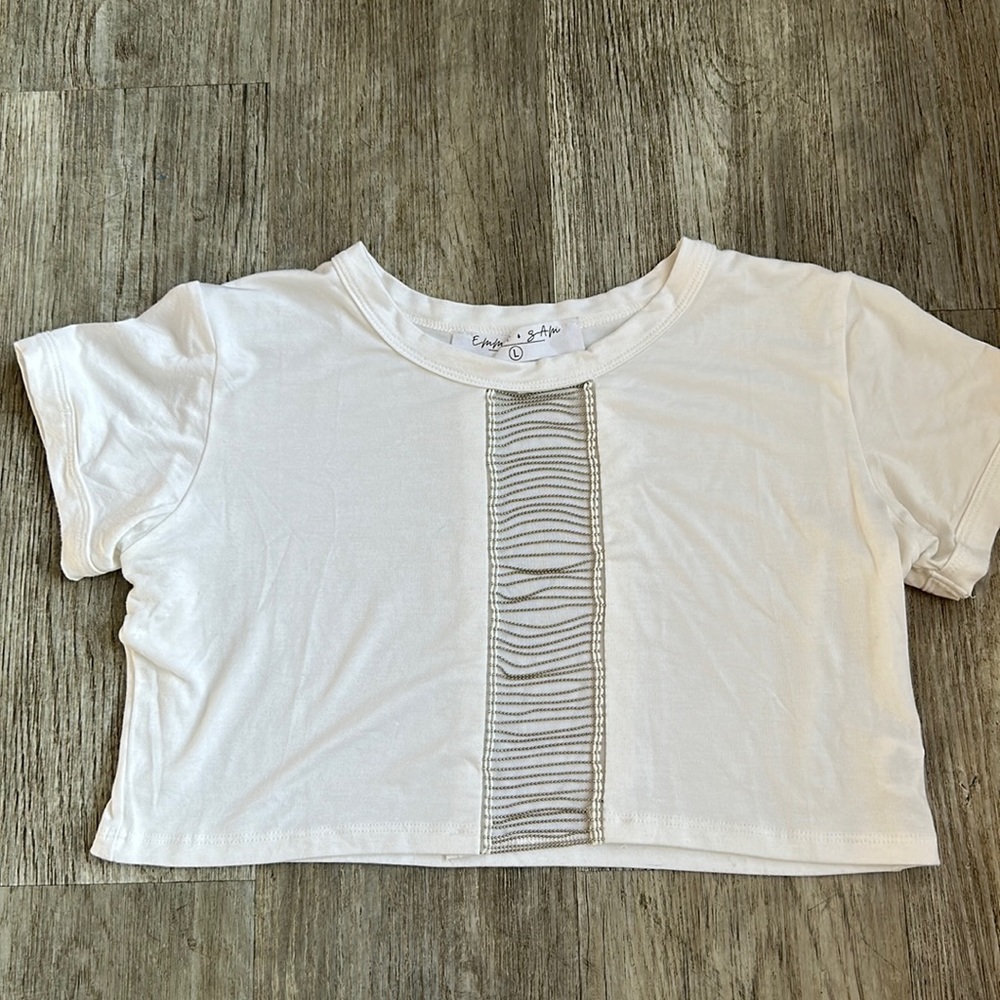 Emma & Sam crop top with chain accent